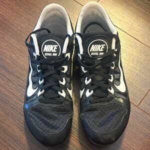 Nike Rival MD Black and White Track Shoes Men’s 9.5